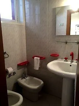 Bed & Breakfast Oleaster - Rooms & Apartments Bolognetta