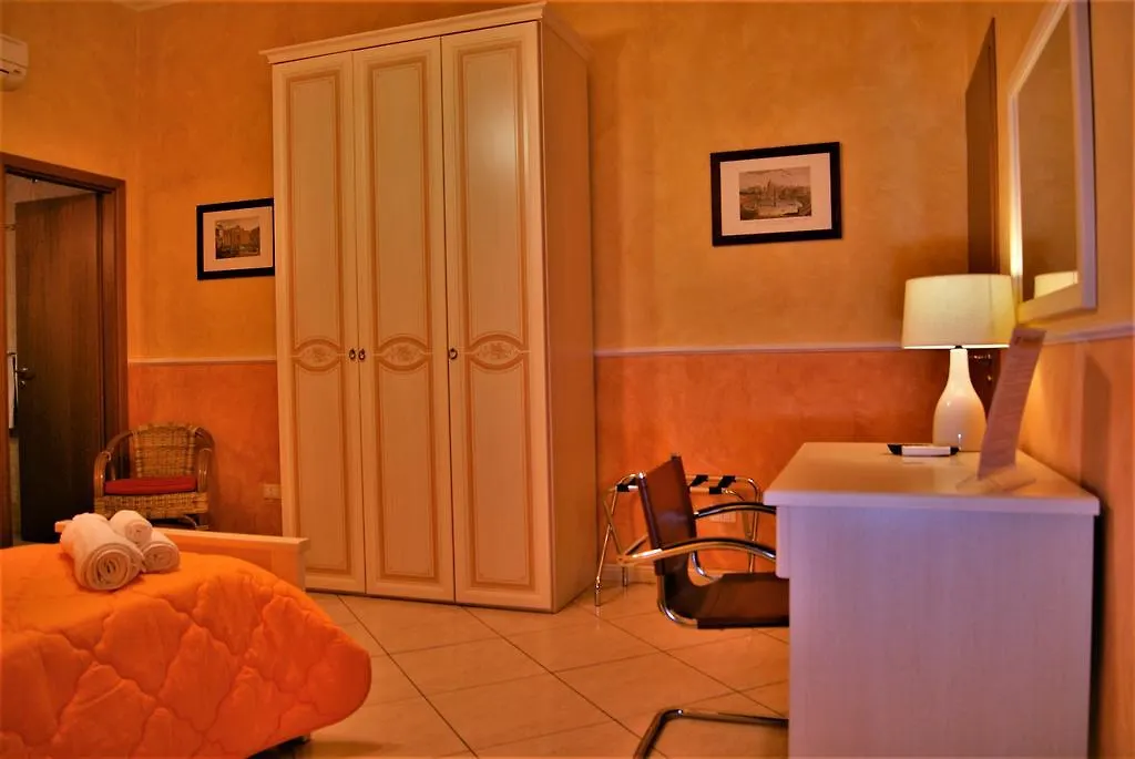 Oleaster - Rooms & Apartments Bolognetta 3*,  Italy