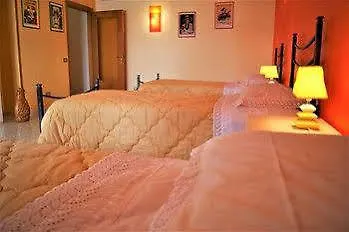 Oleaster - Rooms & Apartments Bolognetta 3*,  Italia