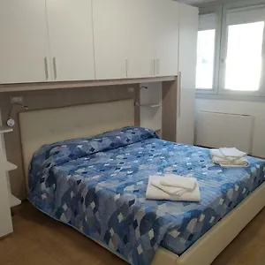Affittacamere Blu Max 2 Pers, Bagno E Uso Cucina 