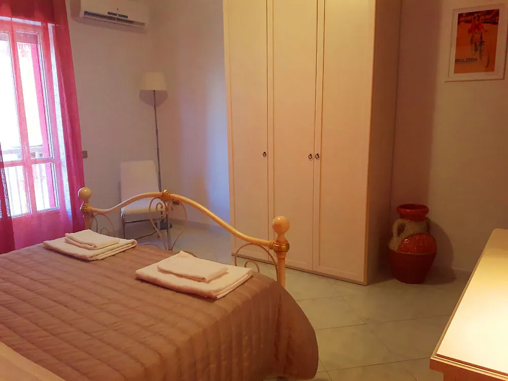 Bed & Breakfast Oleaster - Rooms & Apartments Bolognetta
